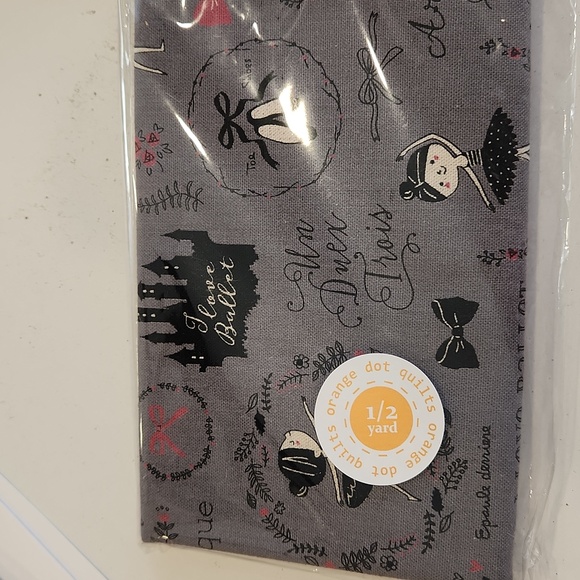 1/2 yard ballerina fabric / canvas - Picture 2 of 3